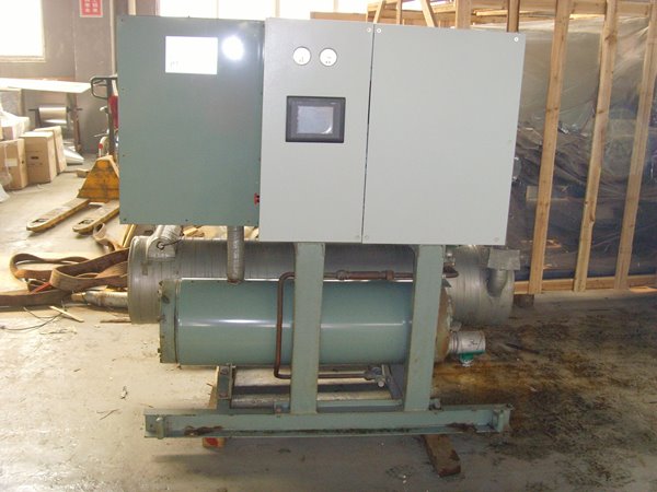 浦东酒店中央空调不停机清洗方法介绍